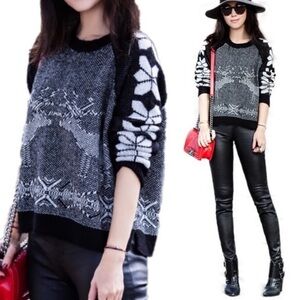 Holiday Reindeer Snowflake Christmas Sweater Oversized